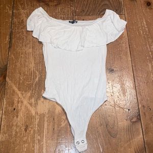 EXPRESS - White Off-the-Shoulder Bodysuit (Size XS)